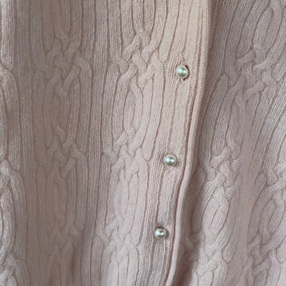 David Hollis Pink Cable Knit Cardigan Sweater | Pearl Buttons | Size Small - Picture 3 of 5